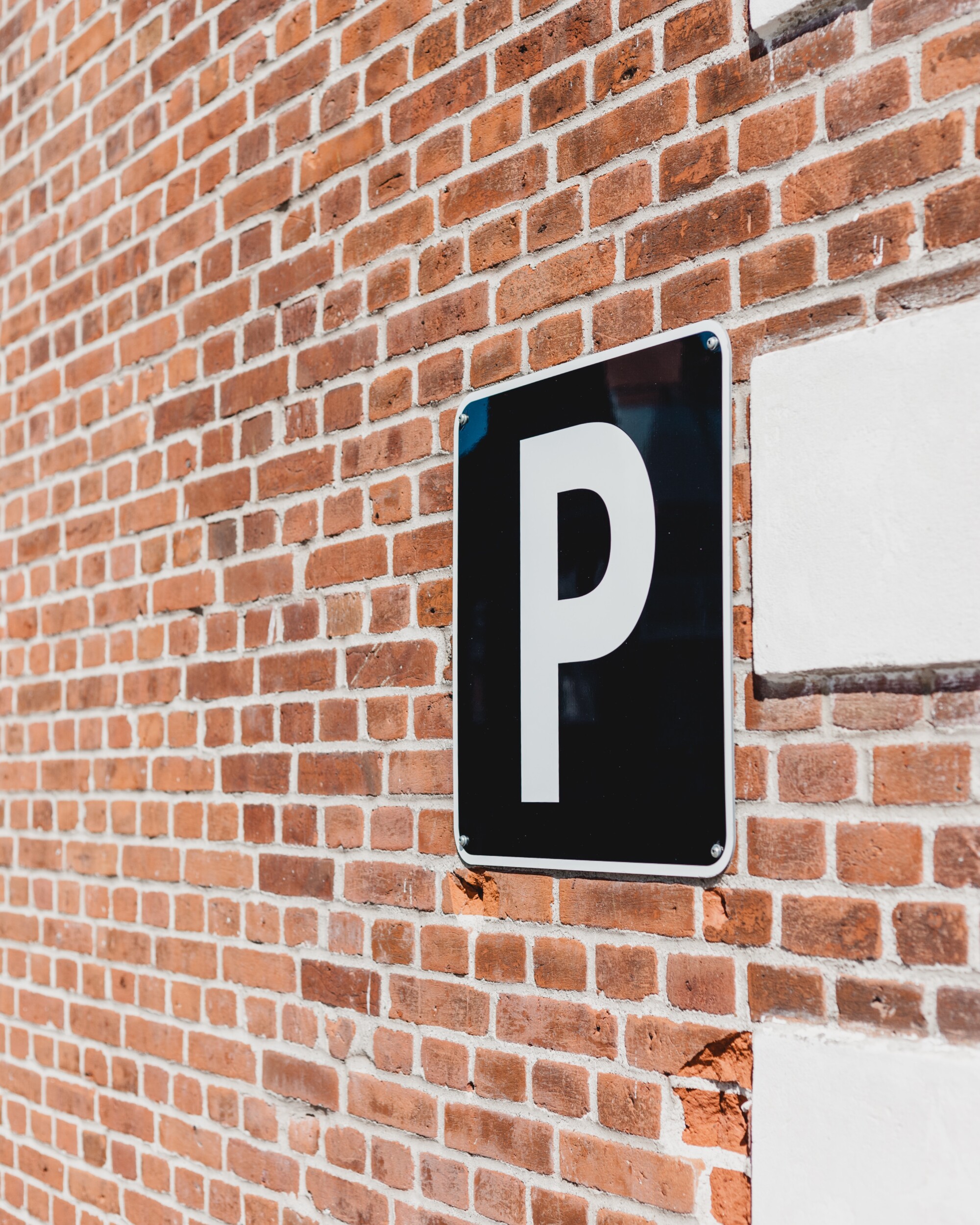 georgia-de-lotz-U-oPiCxTDwc-unsplash Permit Parking